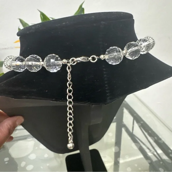 Vintage Clear Crystal and Glass Bead Necklace - Picture 3 of 3